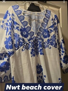 White & Blue Floral V-Neck Beach Cover Up Top